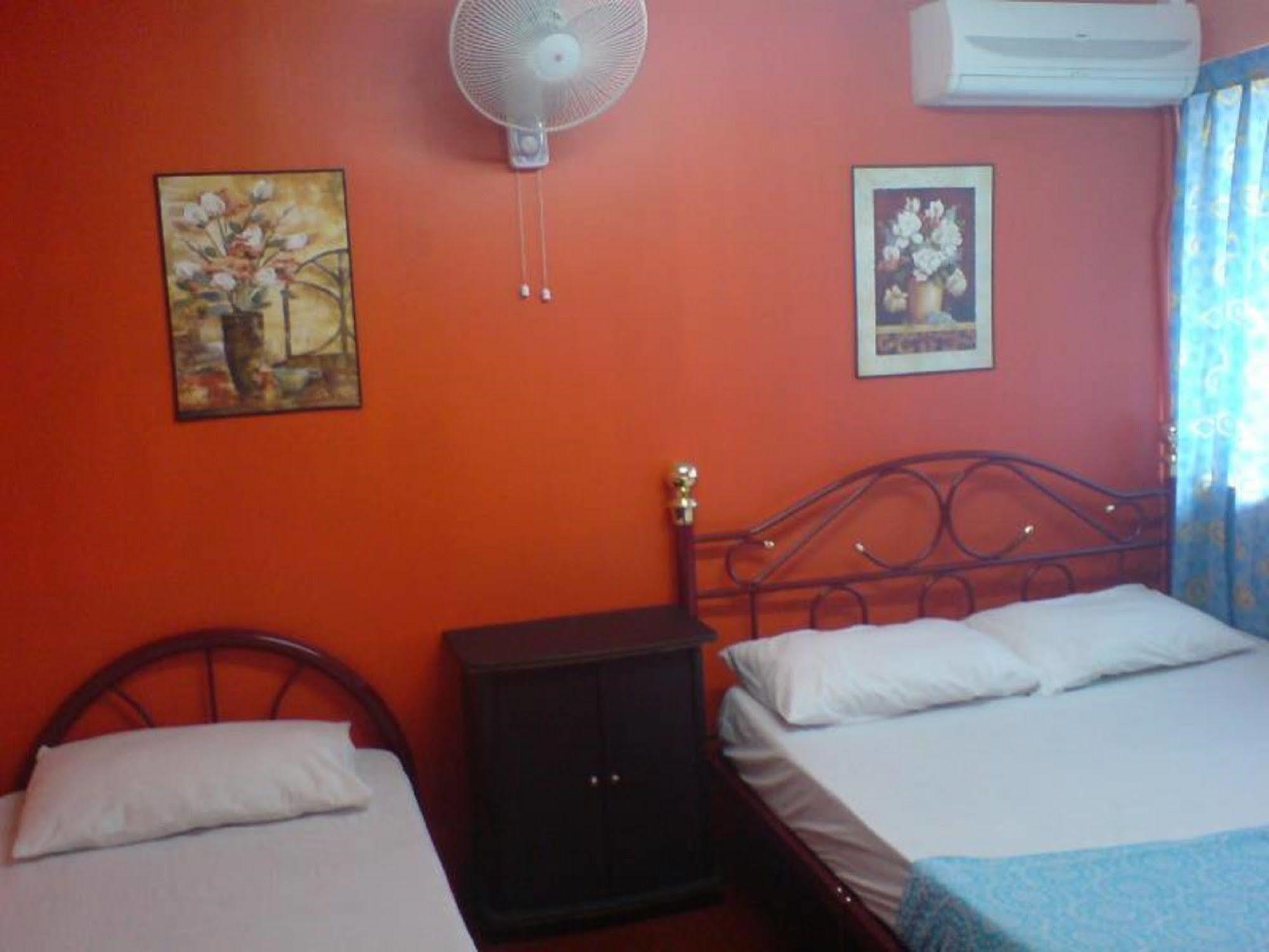 Stay In Lodge โกตาคินาบาลู ภายนอก รูปภาพ